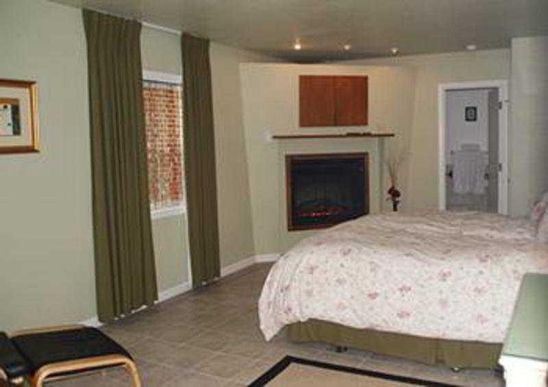 Anton Inn Pacific Grove Quarto foto